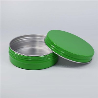 "Põnev PE FOAM alumiiniumkorkidega 24*15 mm ja 24*17mm suuruses